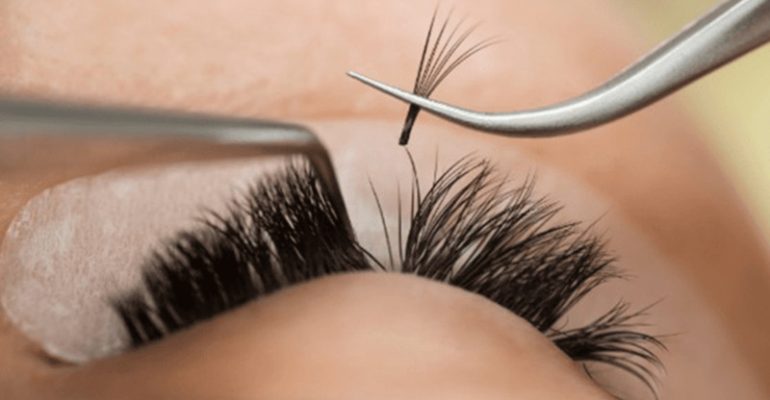 The difference between eyelash extensions and extensions