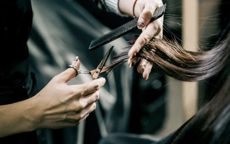 قیمت آموزش آرایشگری زنانه در رشت